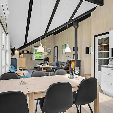 Feriehus Hyggeligt Hus Med 3 Soveværelser I Sydals